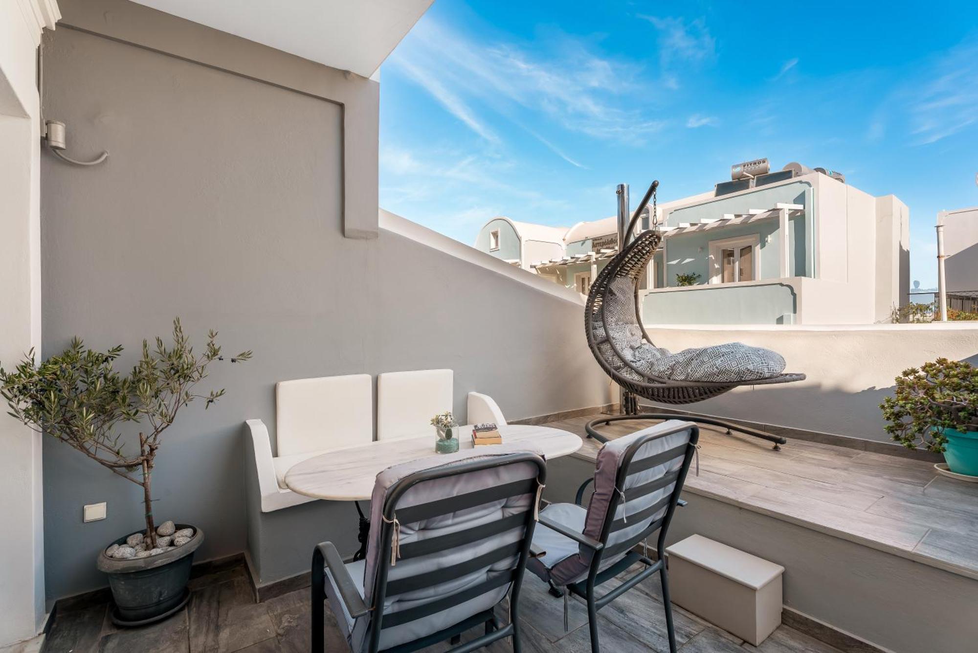 Oasis Suites Fira Fira (Santorini) Eksteriør bilde